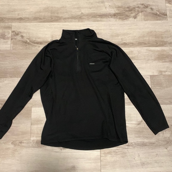 Patagonia Black Lightweight Thermal Quarterzip - Picture 1 of 2